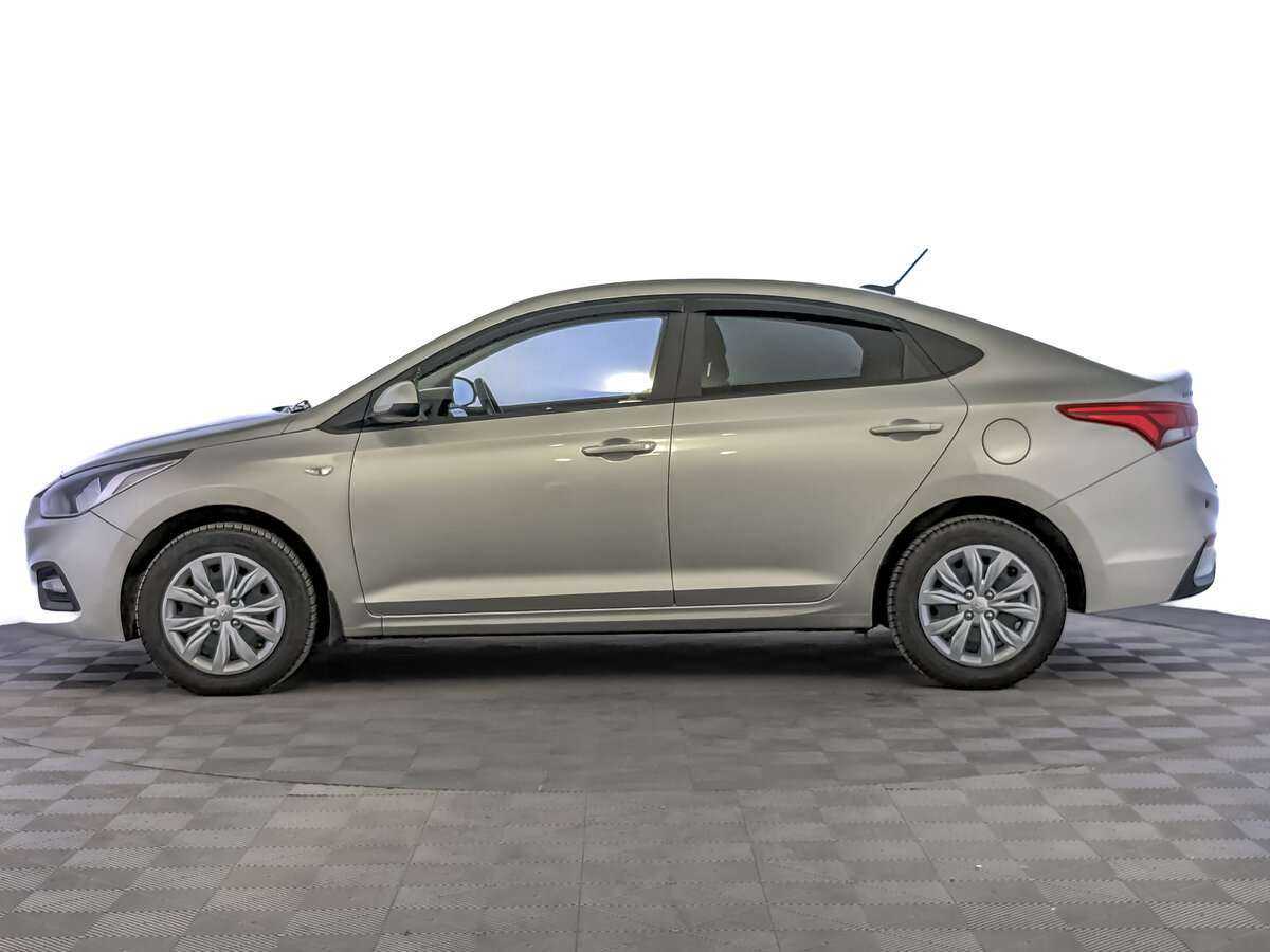 Купить Hyundai Solaris с пробегом. Фото: #7