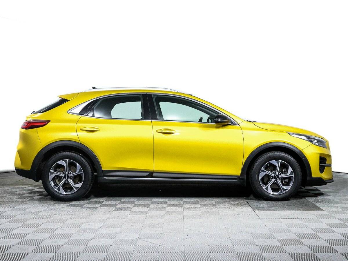 Купить Kia XCeed с пробегом. Фото: #3