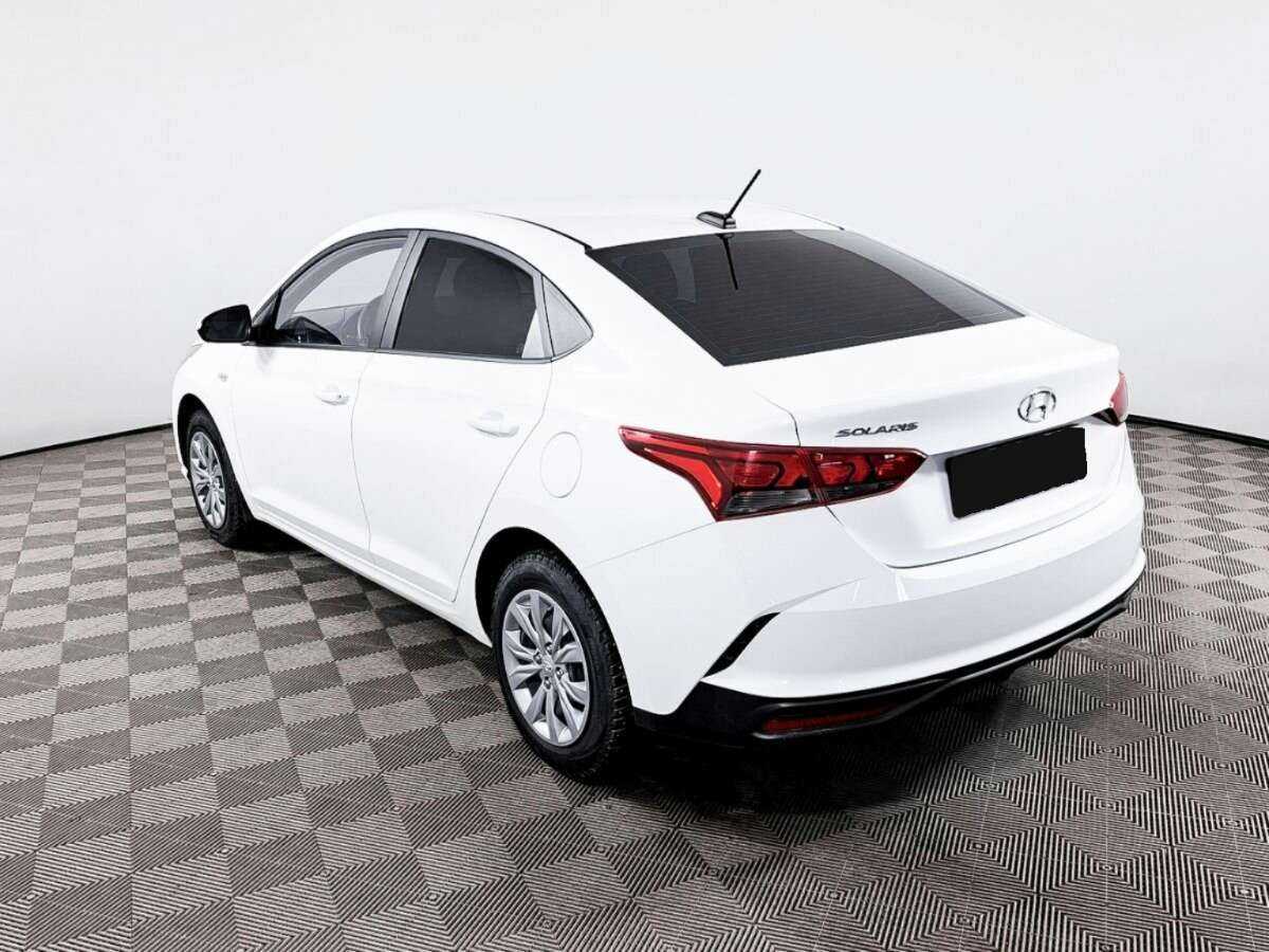 Купить Hyundai Solaris с пробегом. Фото: #6