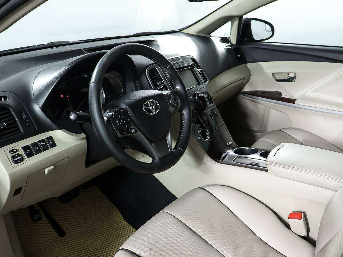 Купить Toyota Venza с пробегом. Фото: #12