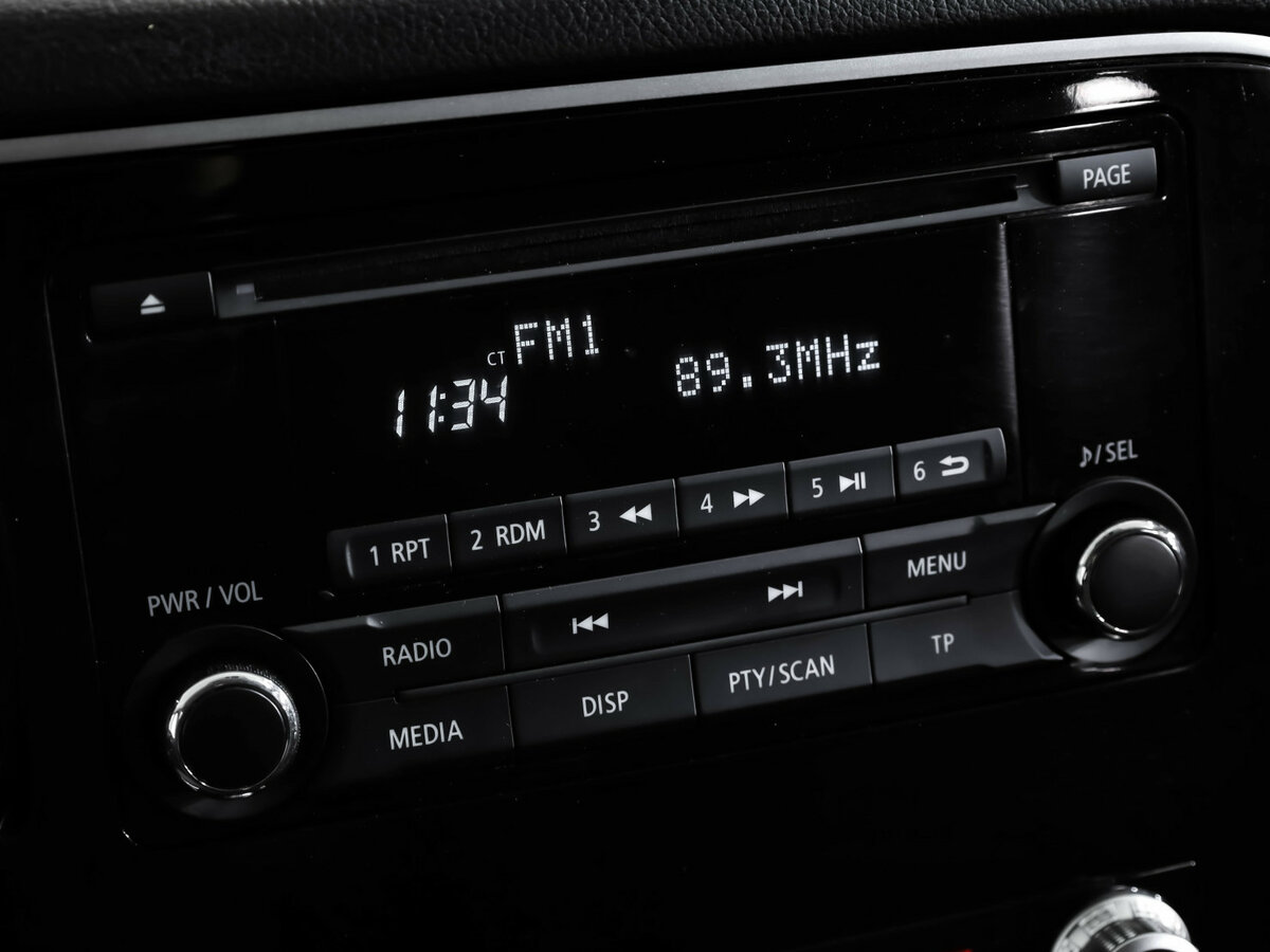 Купить Mitsubishi Outlander с пробегом. Фото: #12