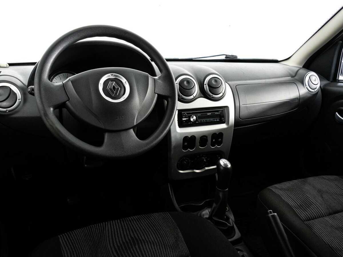Купить Renault Sandero с пробегом. Фото: #10