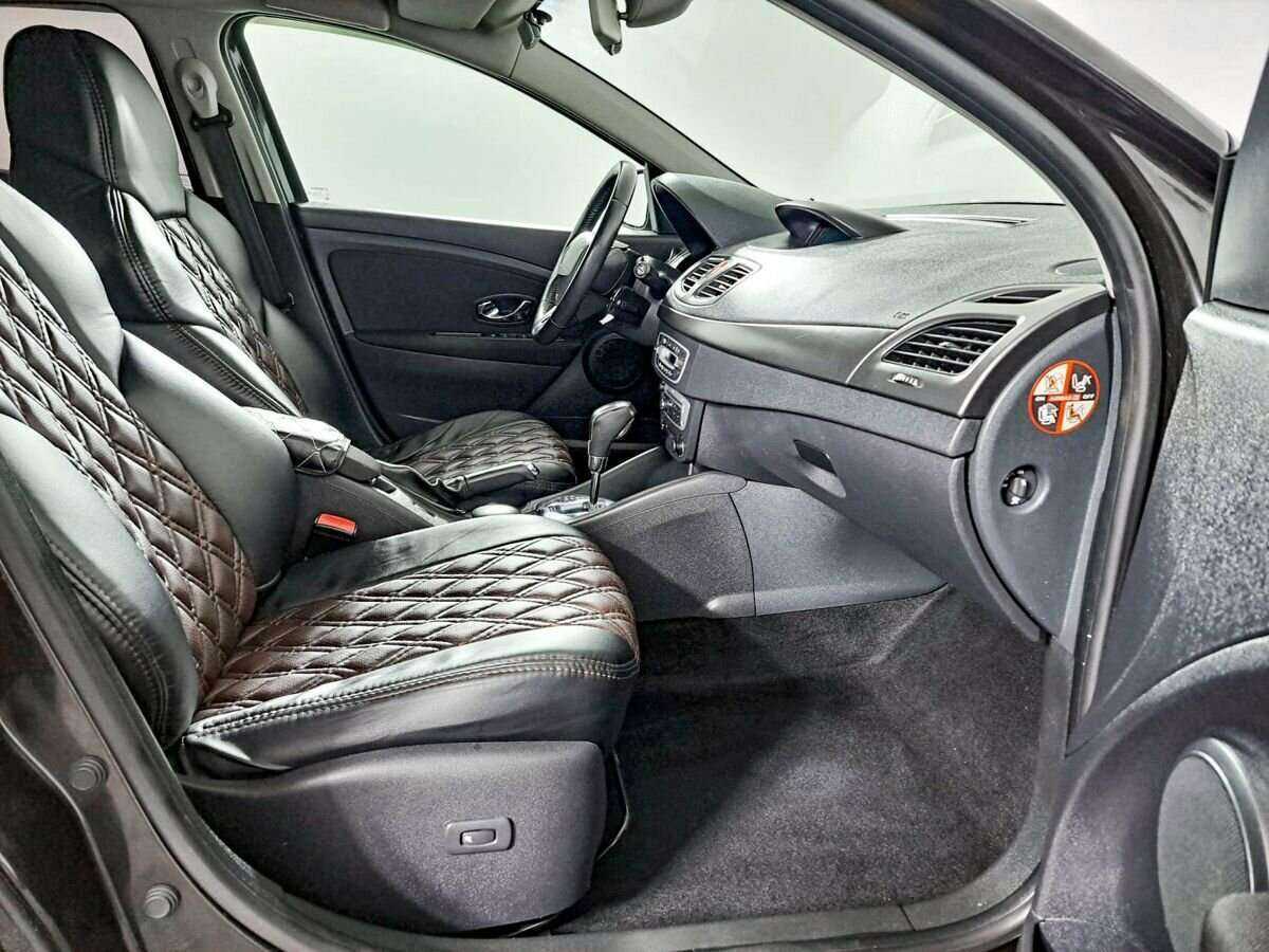 Купить Renault Megane с пробегом. Фото: #8