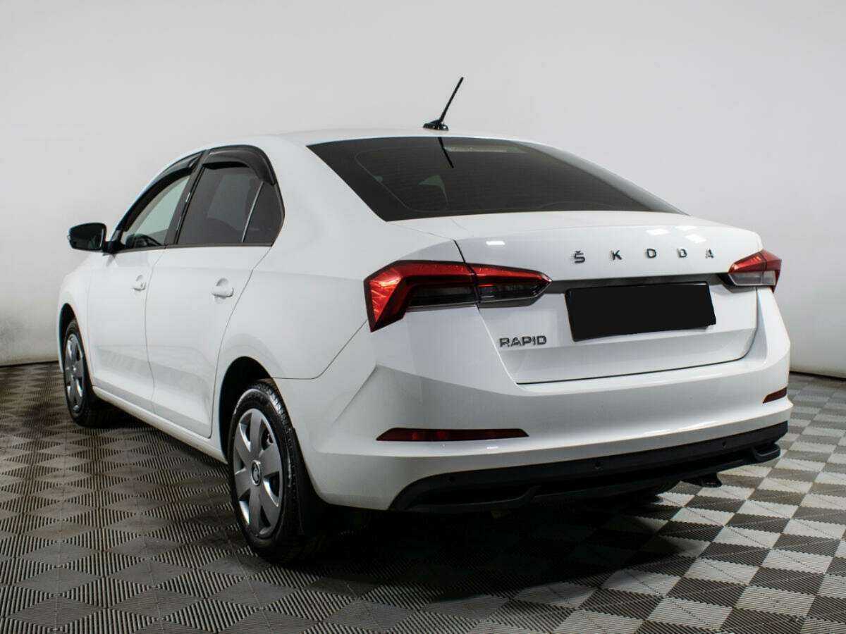 Купить Skoda Rapid с пробегом. Фото: #5