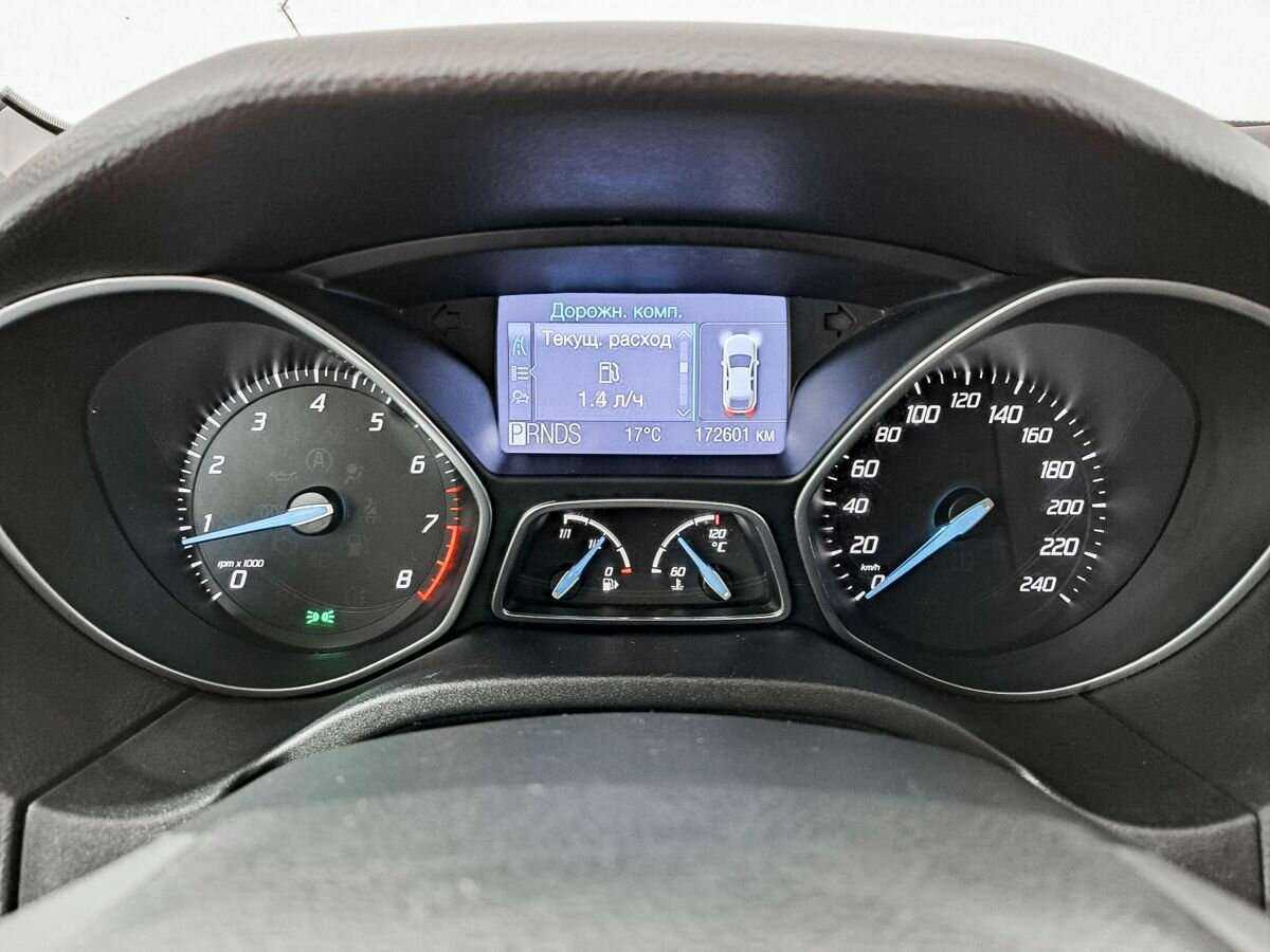 Купить Ford Focus с пробегом. Фото: #10