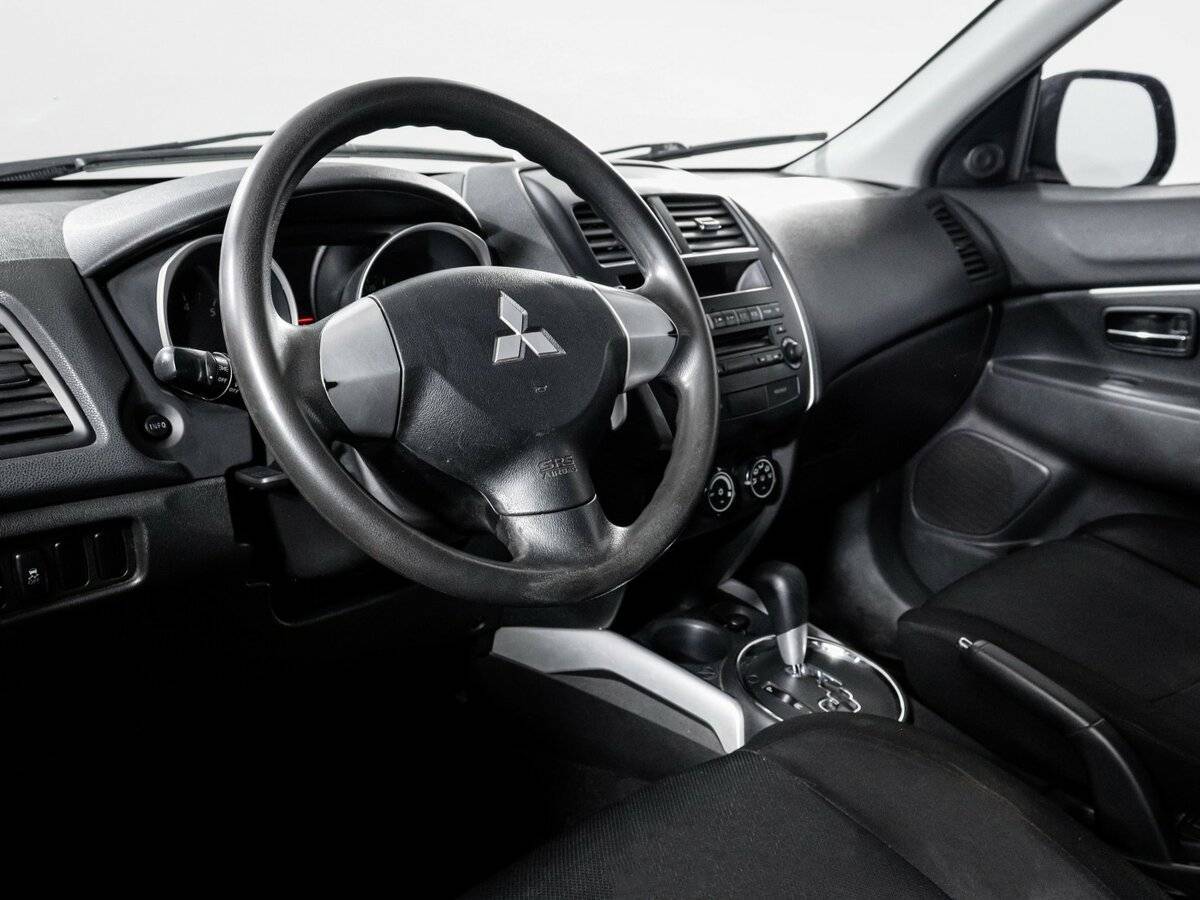 Купить Mitsubishi ASX с пробегом. Фото: #12
