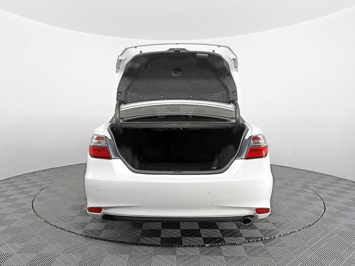 Купить Toyota Camry с пробегом. Фото: #7