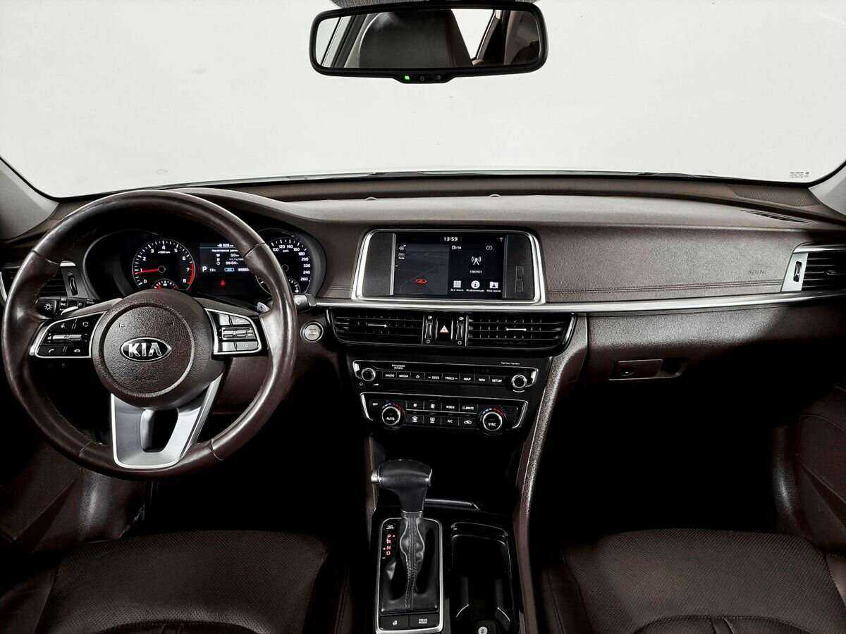 Купить Kia Optima с пробегом. Фото: #11