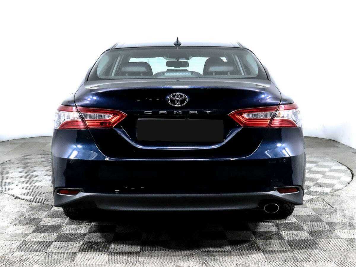 Купить Toyota Camry с пробегом. Фото: #4