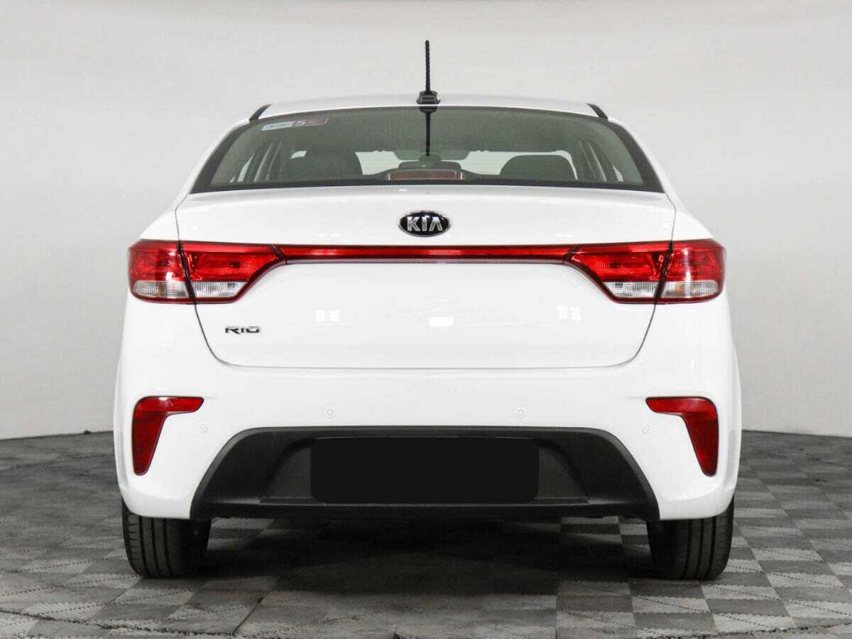 Купить Kia Rio с пробегом. Фото: #5