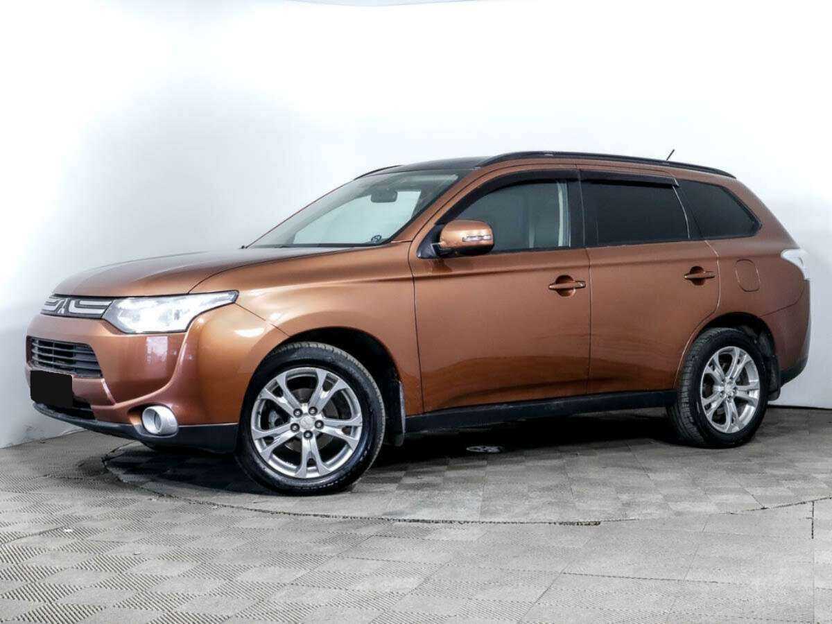 Купить Mitsubishi Outlander с пробегом. Фото: #0