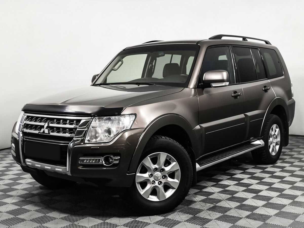 Купить Mitsubishi Pajero с пробегом. Фото: #0