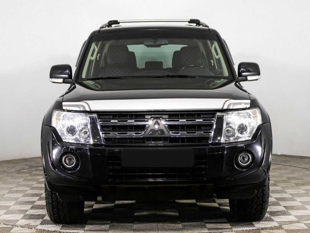 Купить Mitsubishi Pajero с пробегом. Фото: #2