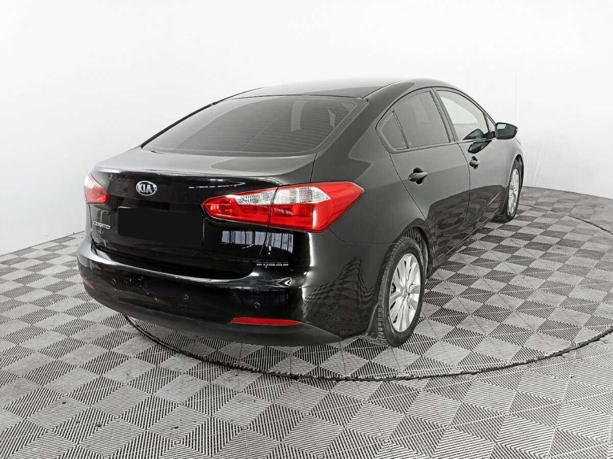 Купить Kia Cerato с пробегом. Фото: #4