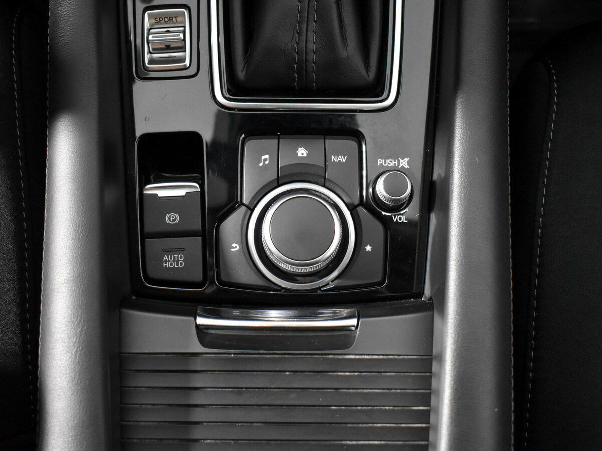 Купить Mazda 6 с пробегом. Фото: #9