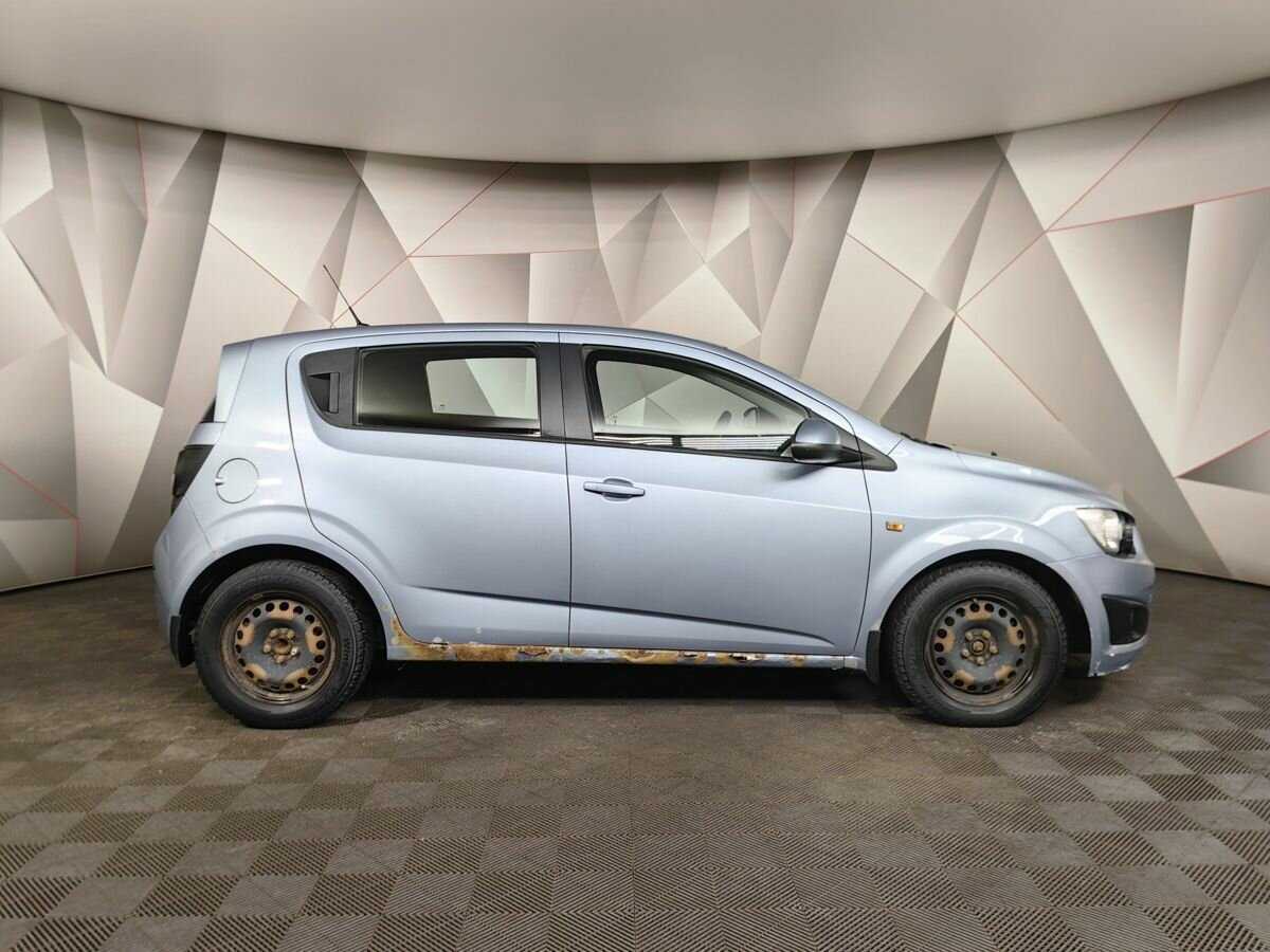Купить Chevrolet Aveo с пробегом. Фото: #5