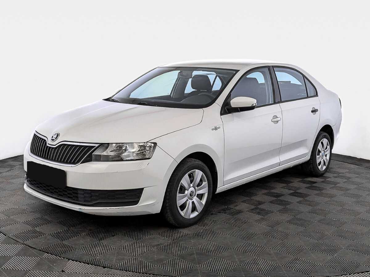 Купить Skoda Rapid с пробегом. Посмотреть фото
