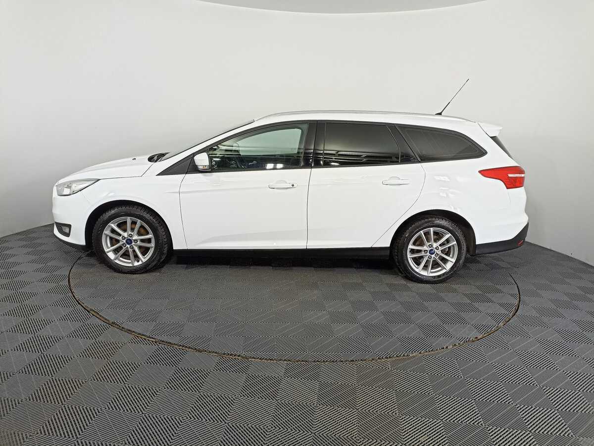 Купить Ford Focus с пробегом. Фото: #7
