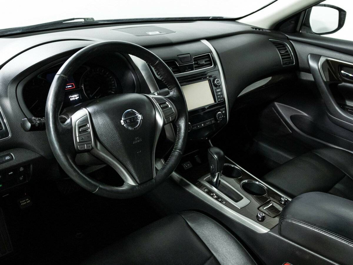 Купить Nissan Teana с пробегом. Фото: #10