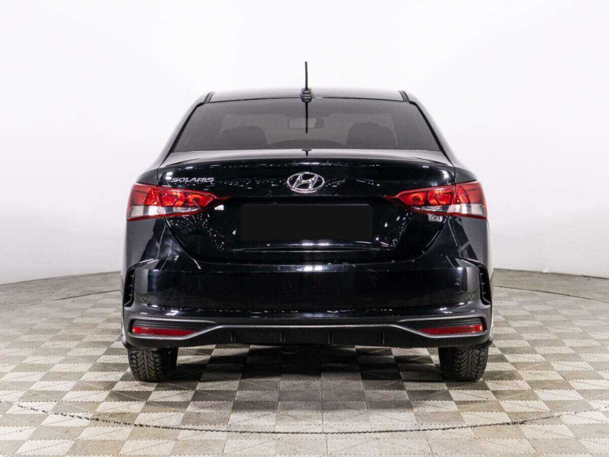 Купить Hyundai Solaris с пробегом. Фото: #5