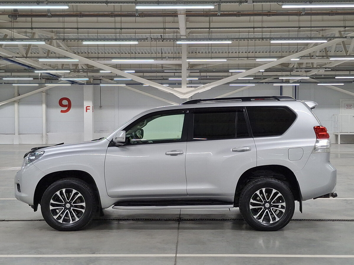 Купить Toyota Land Cruiser Prado с пробегом. Фото: #7