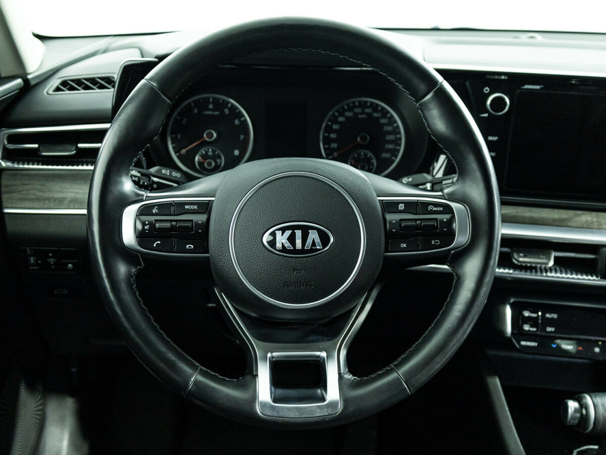 Купить Kia K5 с пробегом. Фото: #21
