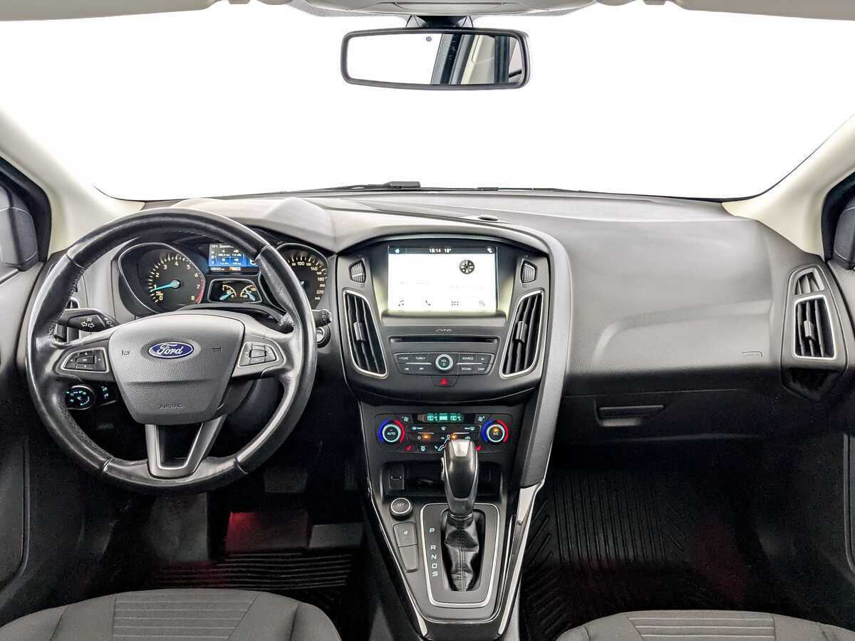 Купить Ford Focus с пробегом. Фото: #11