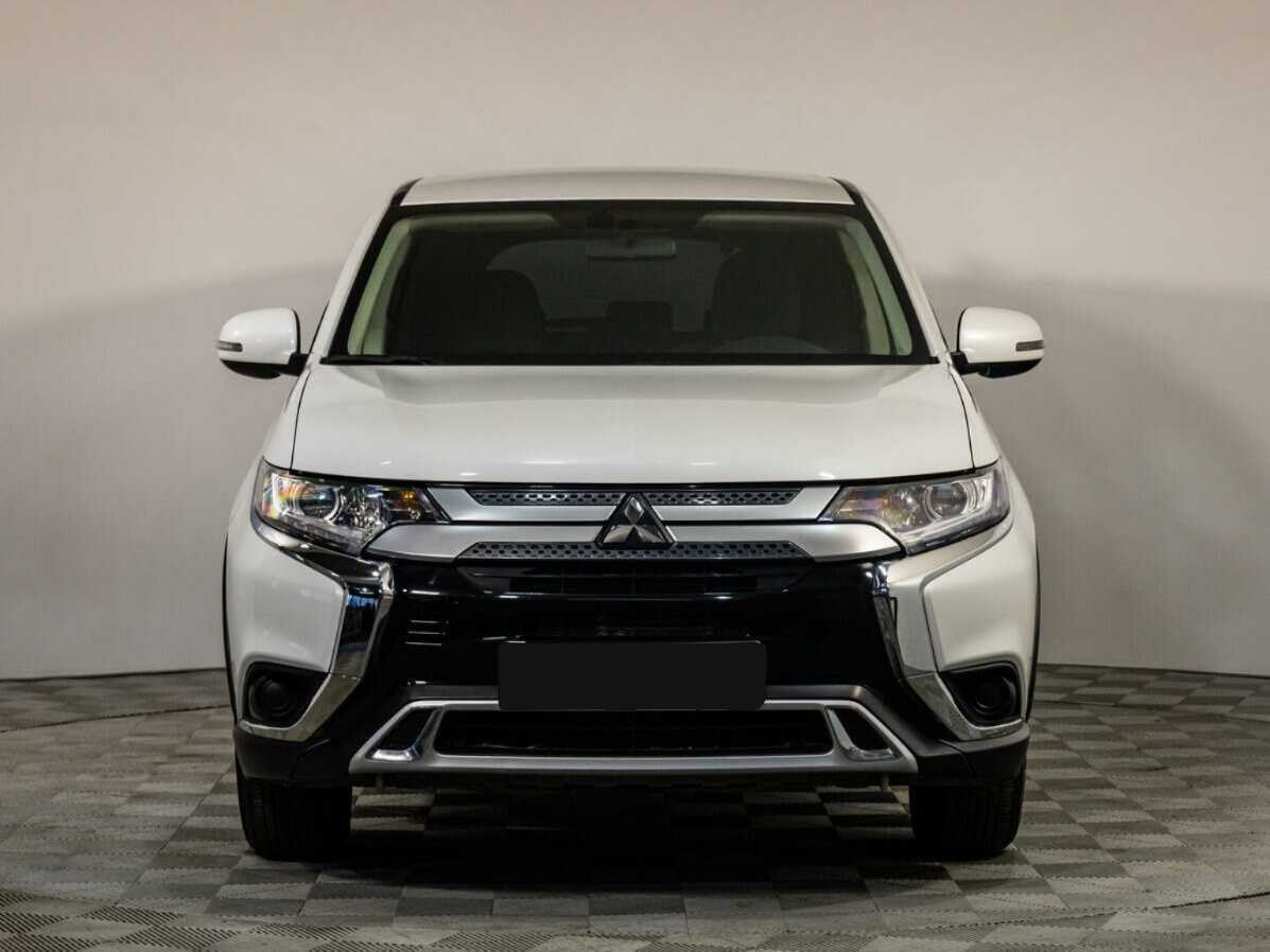 Купить Mitsubishi Outlander с пробегом. Посмотреть фото