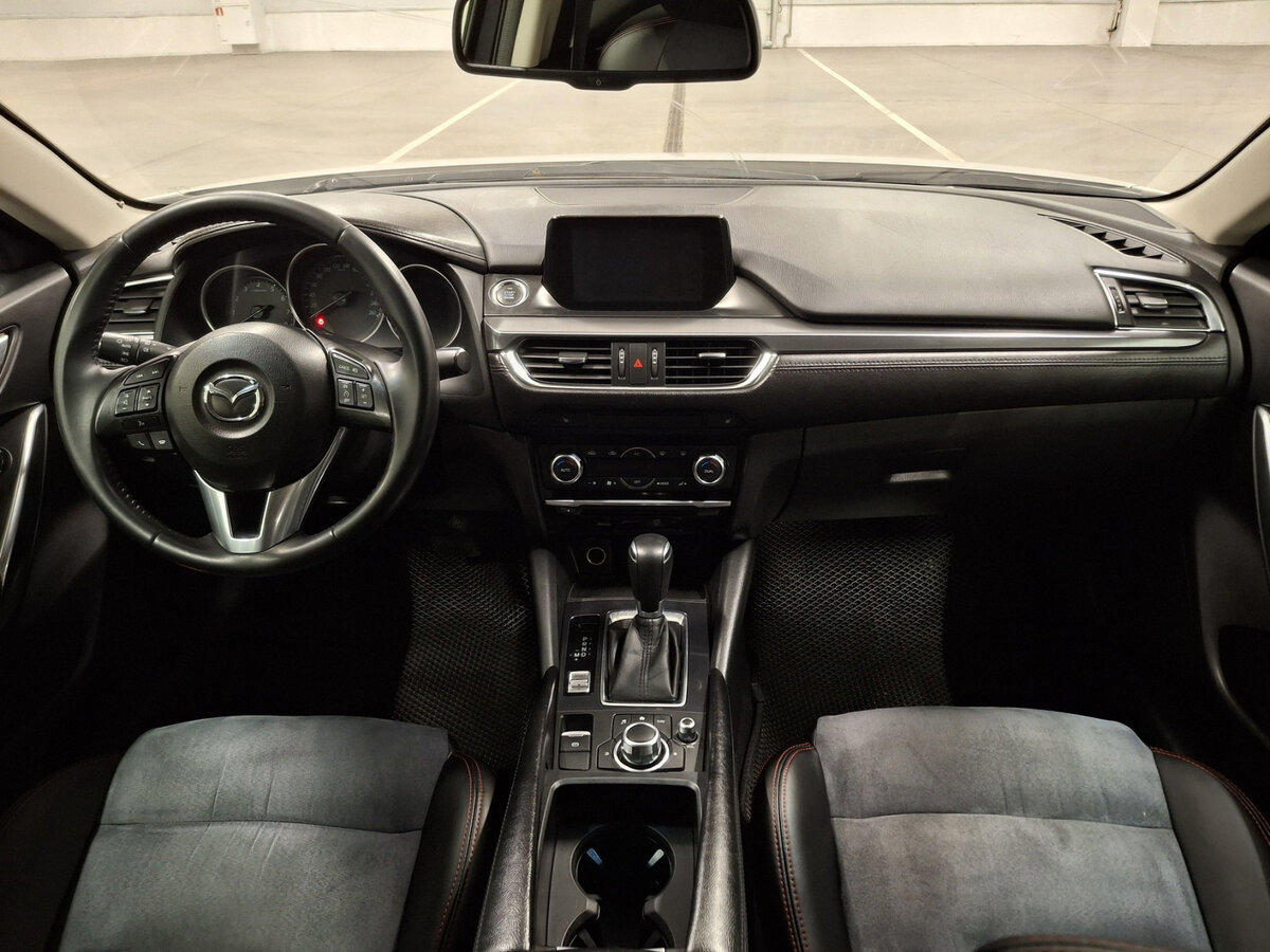 Купить Mazda 6 с пробегом. Фото: #13