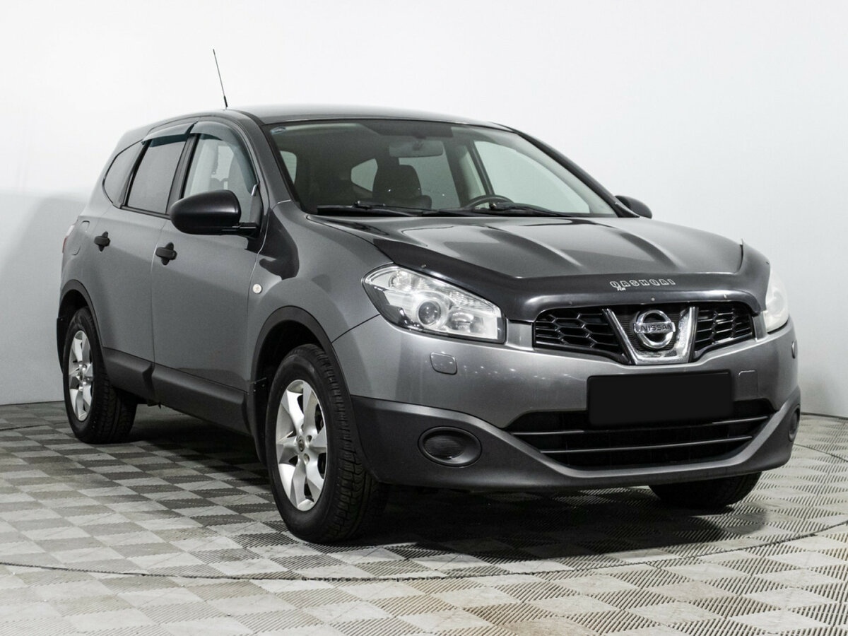 Купить Nissan Qashqai+2 с пробегом. Фото: #2