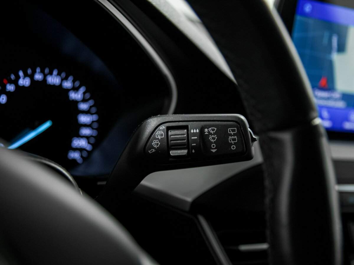Купить Ford Focus с пробегом. Фото: #9