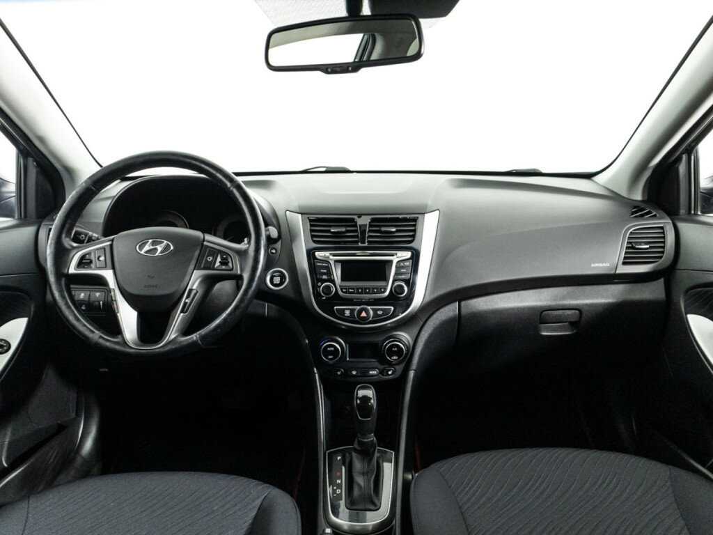 Купить Hyundai Solaris с пробегом. Фото: #12