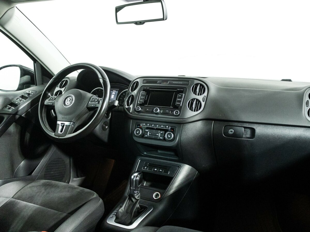 Купить Volkswagen Tiguan с пробегом. Фото: #8