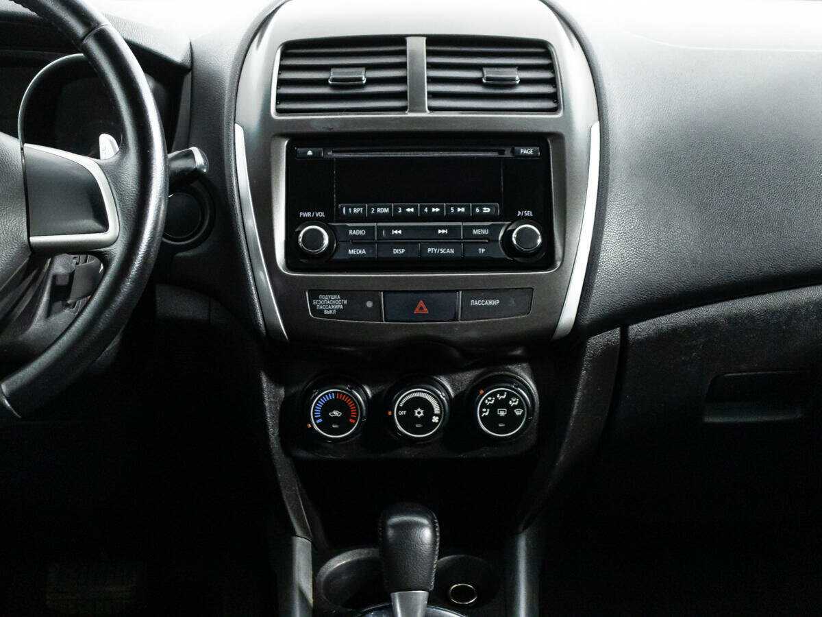 Купить Mitsubishi ASX с пробегом. Фото: #13