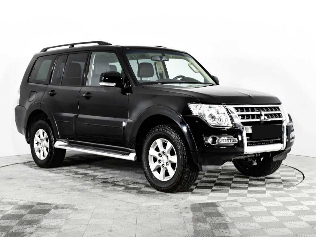 Купить Mitsubishi Pajero с пробегом. Фото: #2