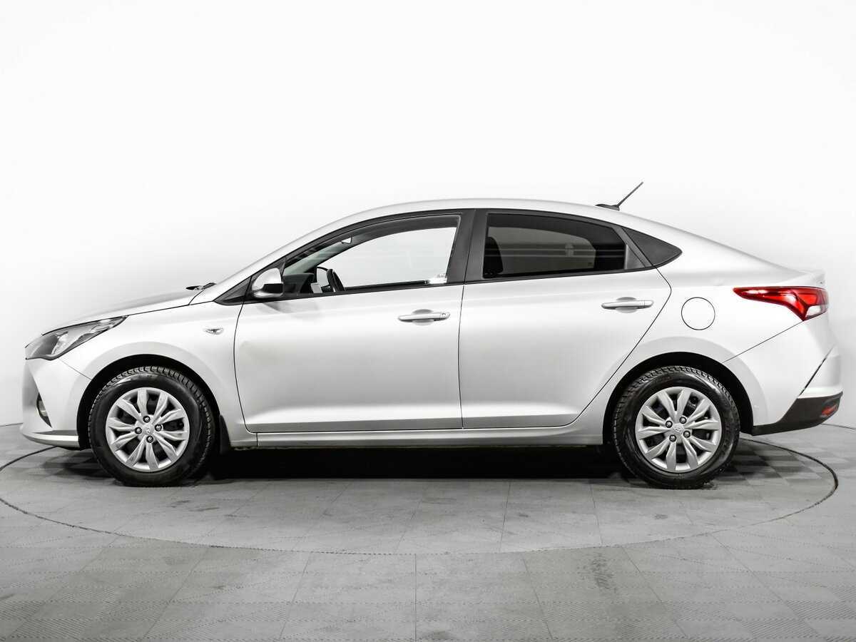 Купить Hyundai Solaris с пробегом. Фото: #7