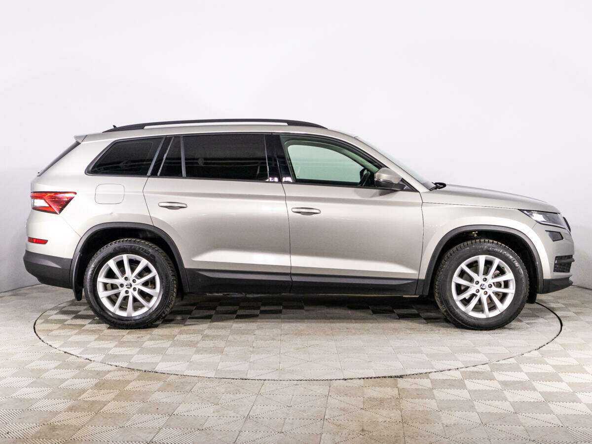 Купить Skoda Kodiaq с пробегом. Фото: #3