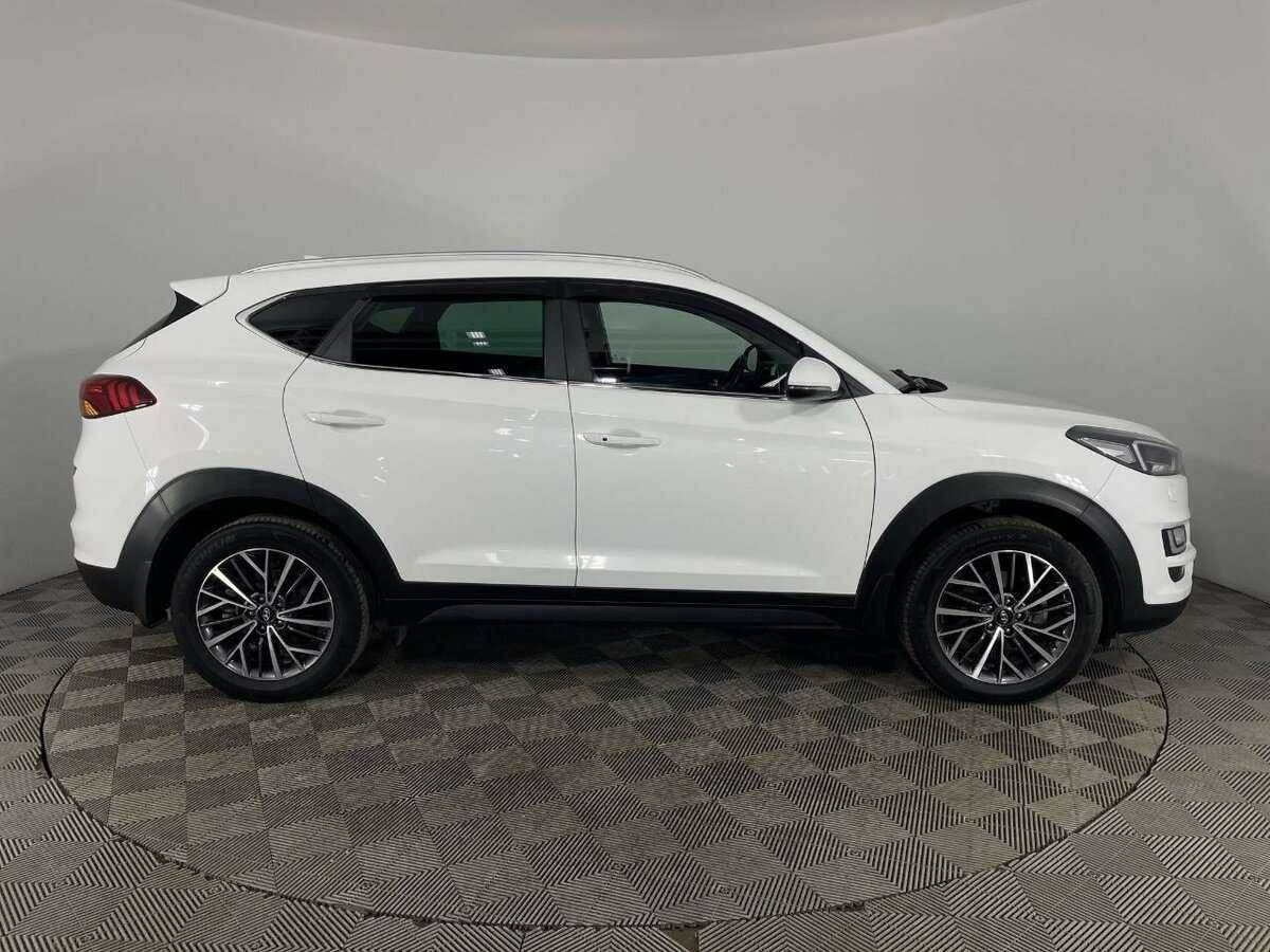 Купить Hyundai Tucson с пробегом. Фото: #3