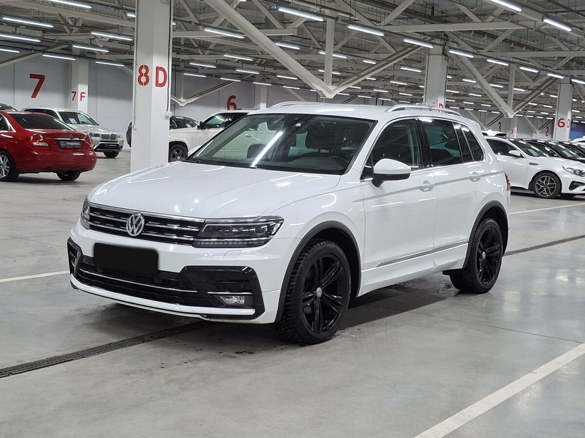 Купить Volkswagen Tiguan с пробегом. Фото: #0