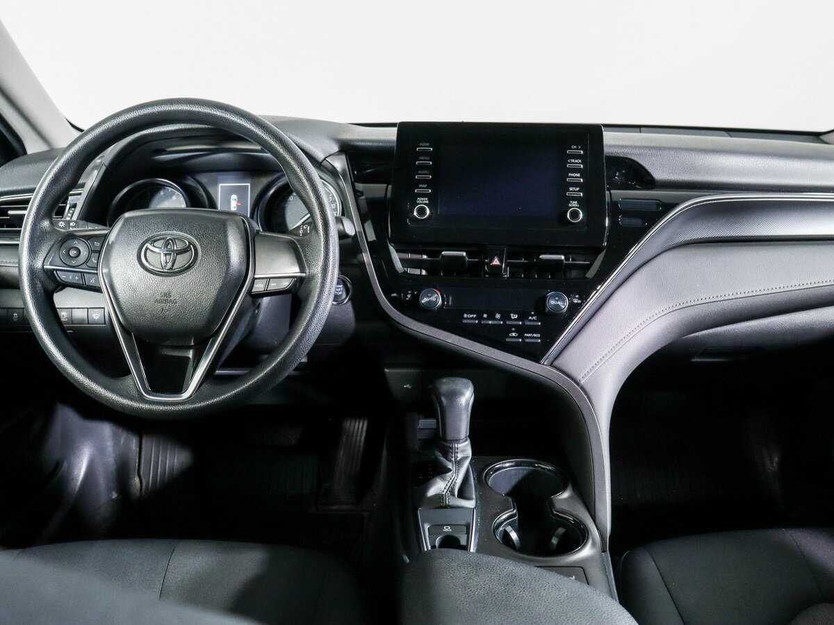 Купить Toyota Camry с пробегом. Фото: #8