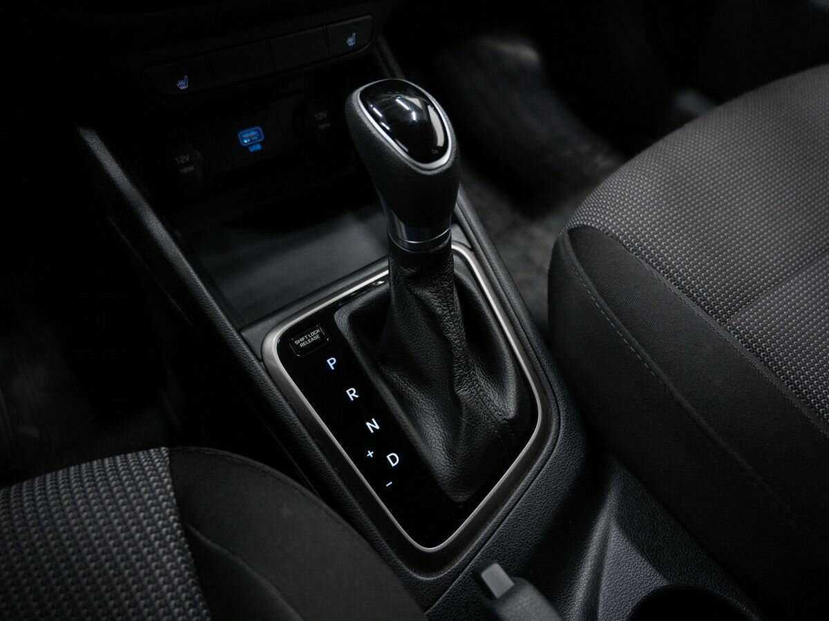 Купить Hyundai Solaris с пробегом. Фото: #13