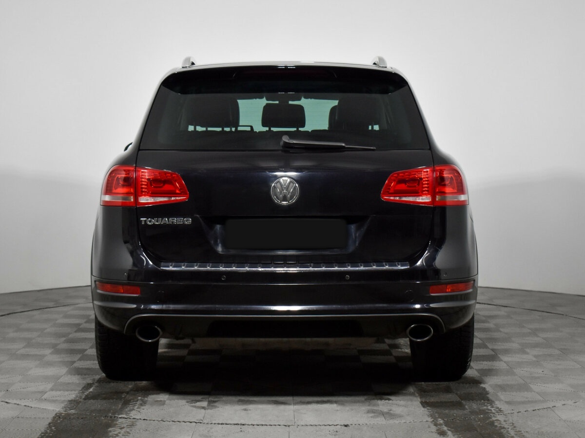 Купить Volkswagen Touareg с пробегом. Фото: #4