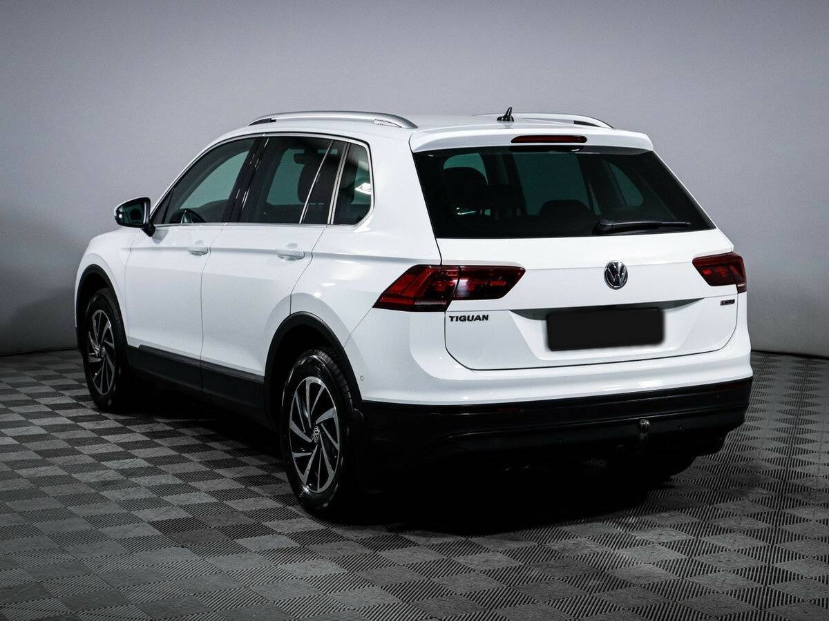 Купить Volkswagen Tiguan с пробегом. Фото: #5