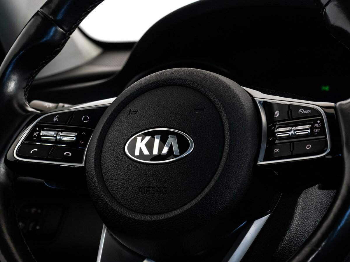 Купить Kia Optima с пробегом. Фото: #9