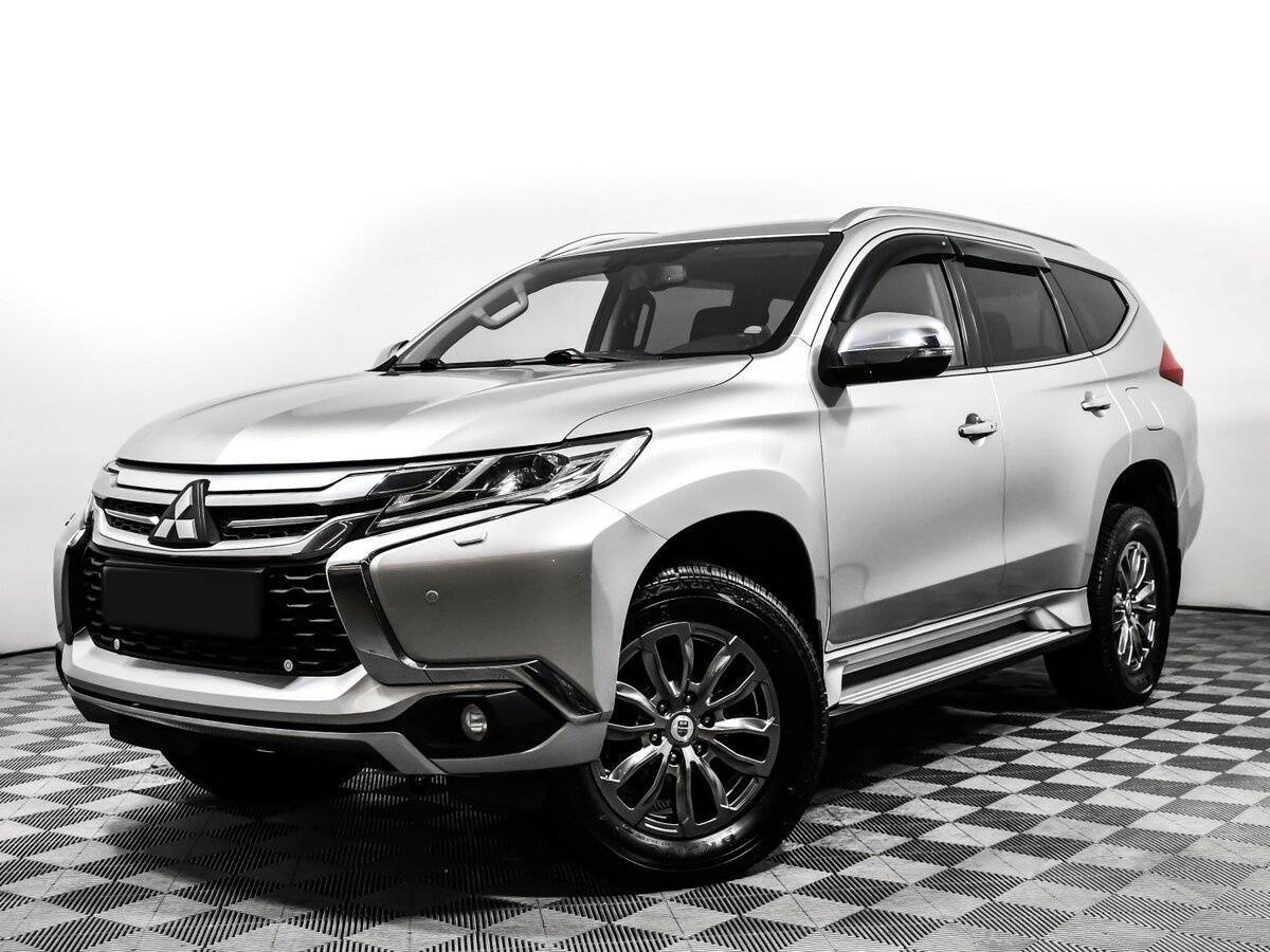 Купить Mitsubishi Pajero Sport с пробегом. Фото: #0