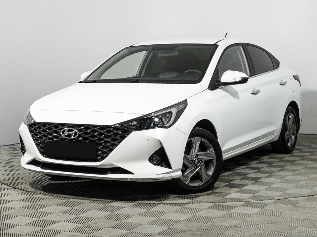 Купить Hyundai Solaris с пробегом. Посмотреть фото
