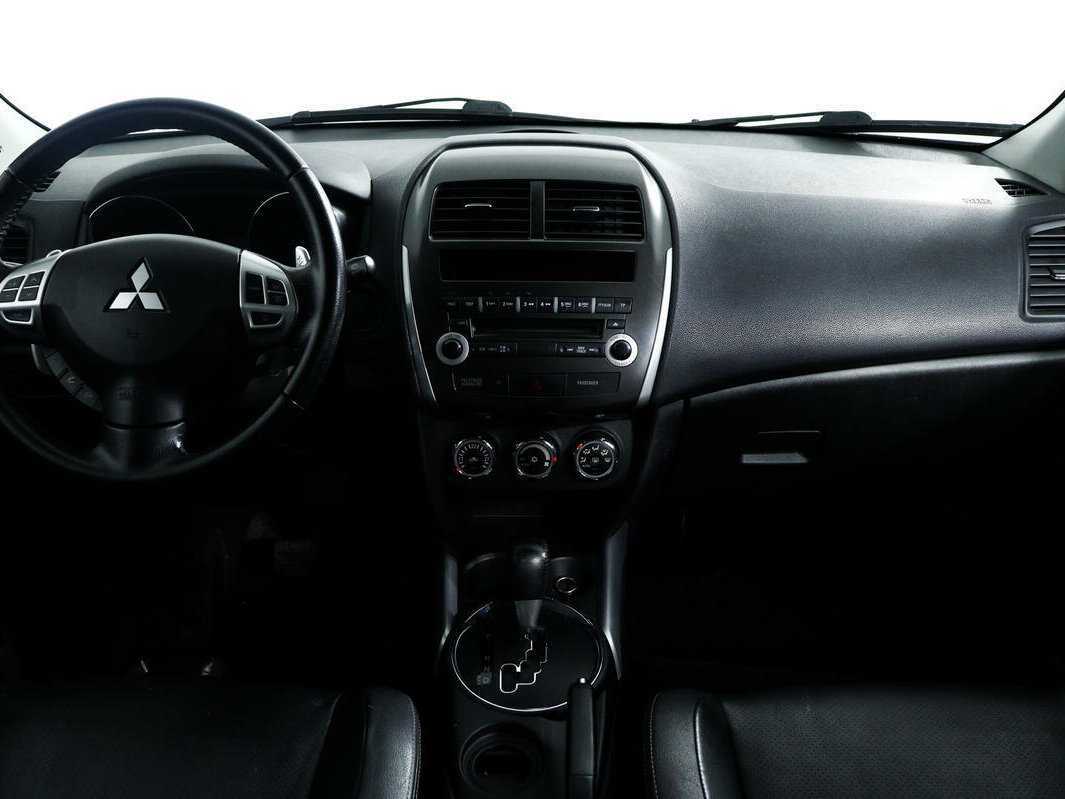 Купить Mitsubishi ASX с пробегом. Фото: #10