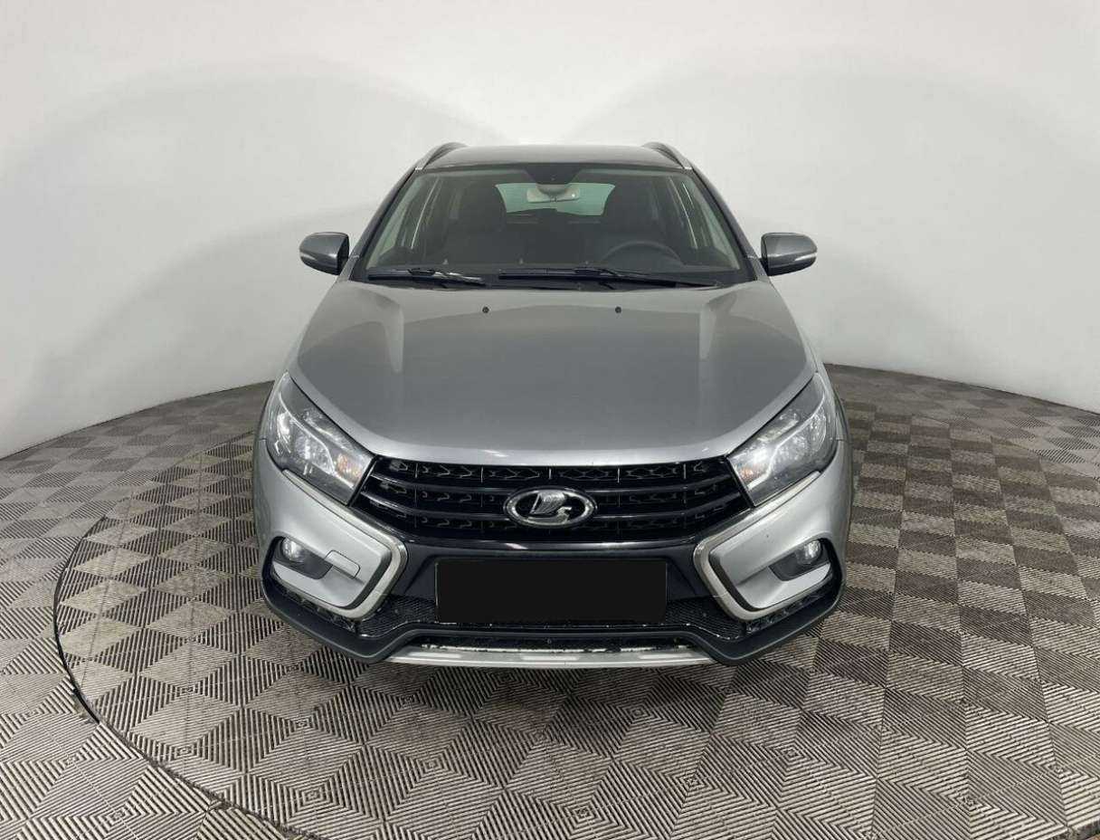 Купить Lada (ВАЗ) Vesta с пробегом. Фото: #1
