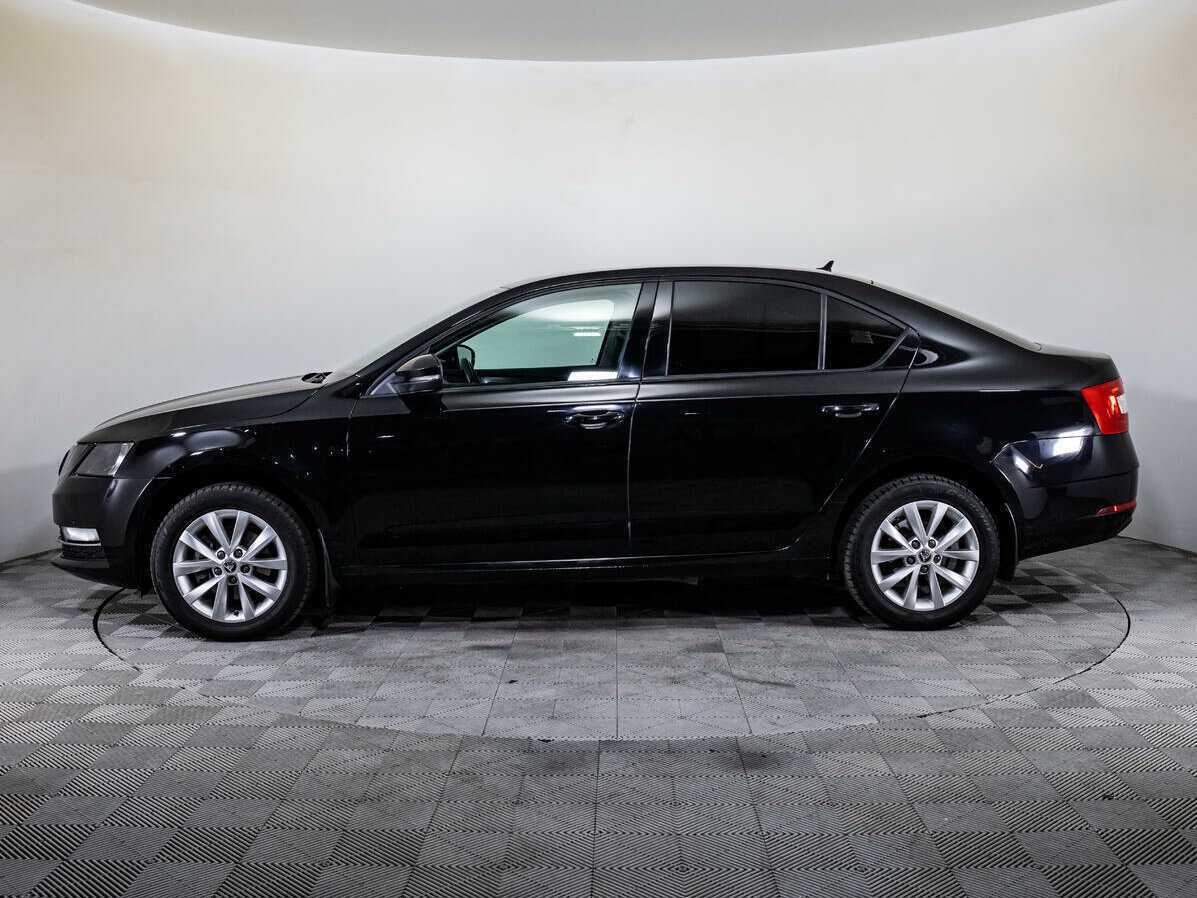 Купить Skoda Octavia с пробегом. Фото: #7