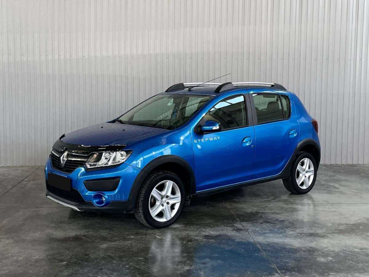 Купить Renault Sandero с пробегом. Посмотреть фото